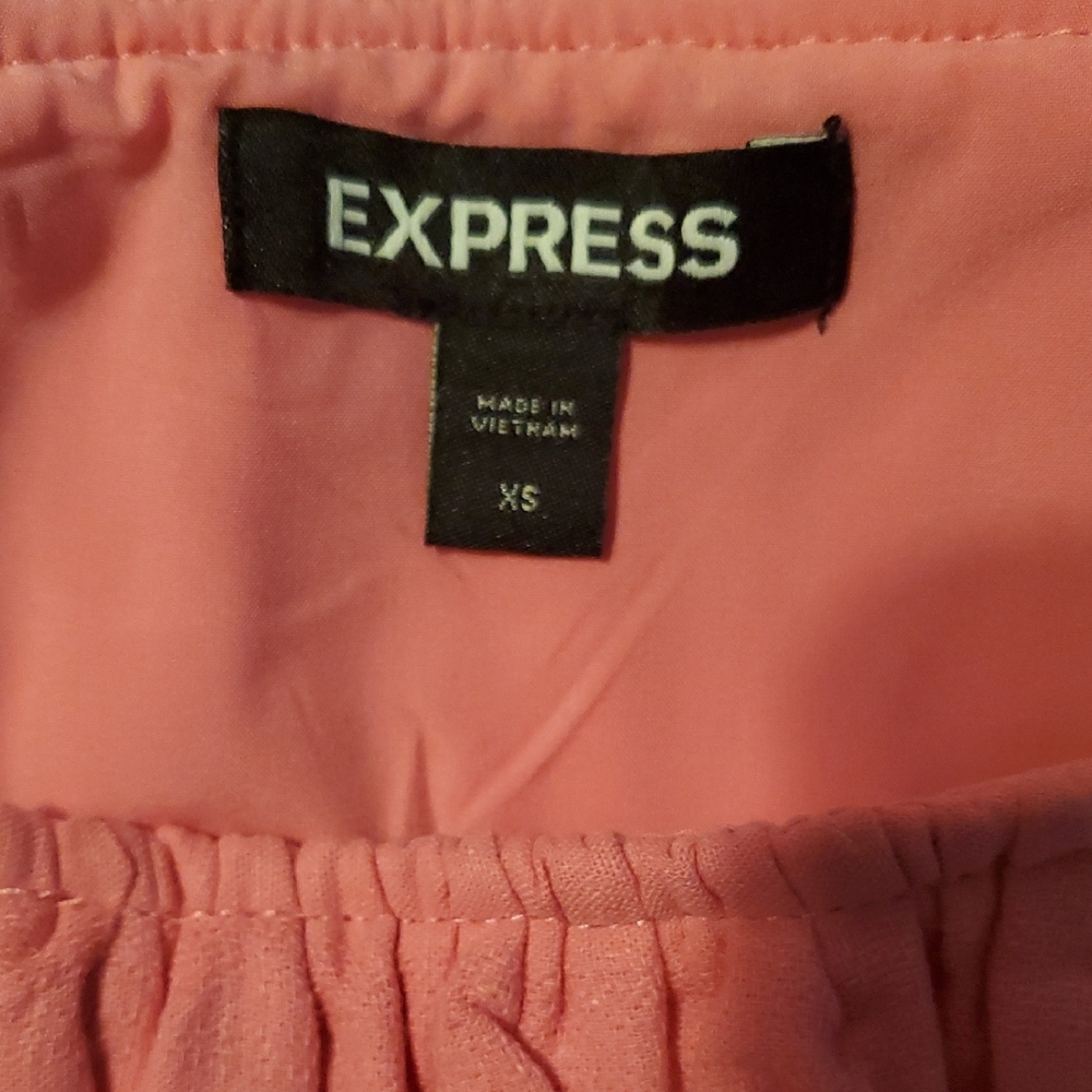 Express Pink Ruffle-Trim Cropped Top - Picture 3 of 4